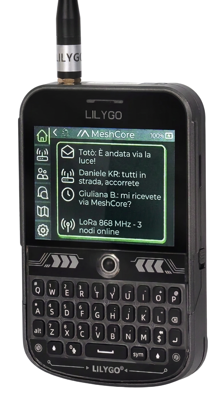 Companion reale LILYGO T-Deck con tastiera QWERTY e schermo MeshCore con messaggi in italiano